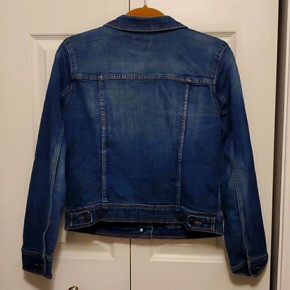Old Navy denim jacket, size medium - Picture 4 of 6